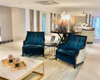 Condo in Megaworld, Iloilo city - Iloilo City - Lobby