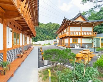 Yongin Hanul Hanok Stay - Dongtan-myeon - Building