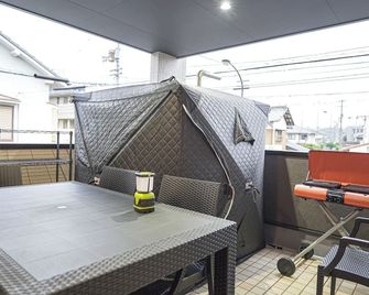 Kotonoyado Chizu Suite 3 / Nakatado-gun Kagawa - Kotohira - Balcón