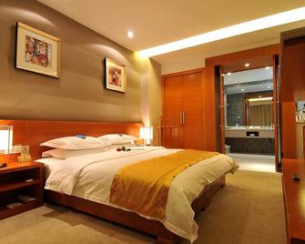 Long Teng - Kunming - Bedroom