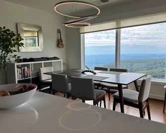 Sauna, Dog Friendly Amazing Views To Ski Slopes - Roseland - Restaurante
