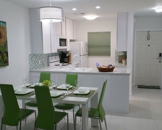 Downtown Hollywood Boutique Hotel - Hollywood - Dining room