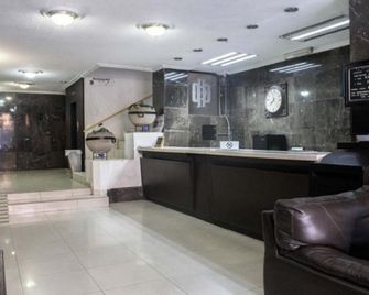 Durango - Durango - Front desk