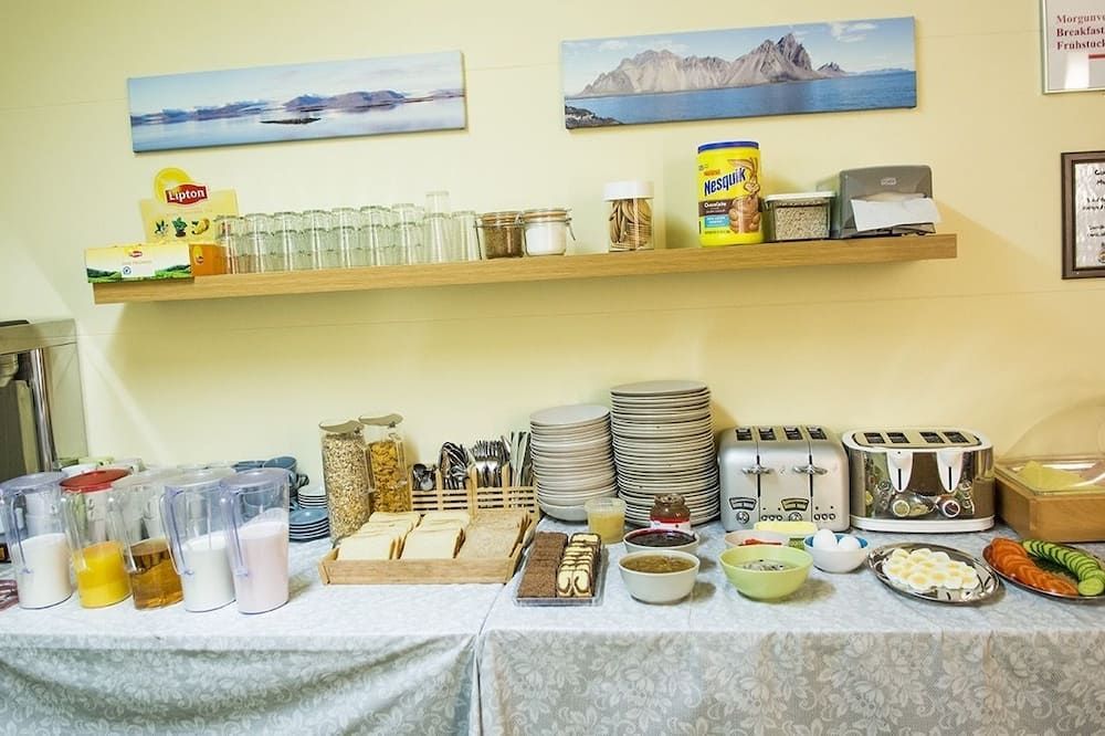 Höfn Inn Guesthouse - Hofn - Bufé