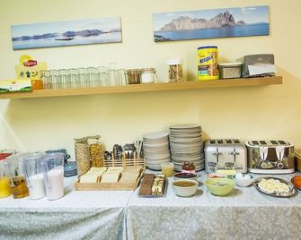 Höfn Inn Guesthouse - Hofn - Buffet