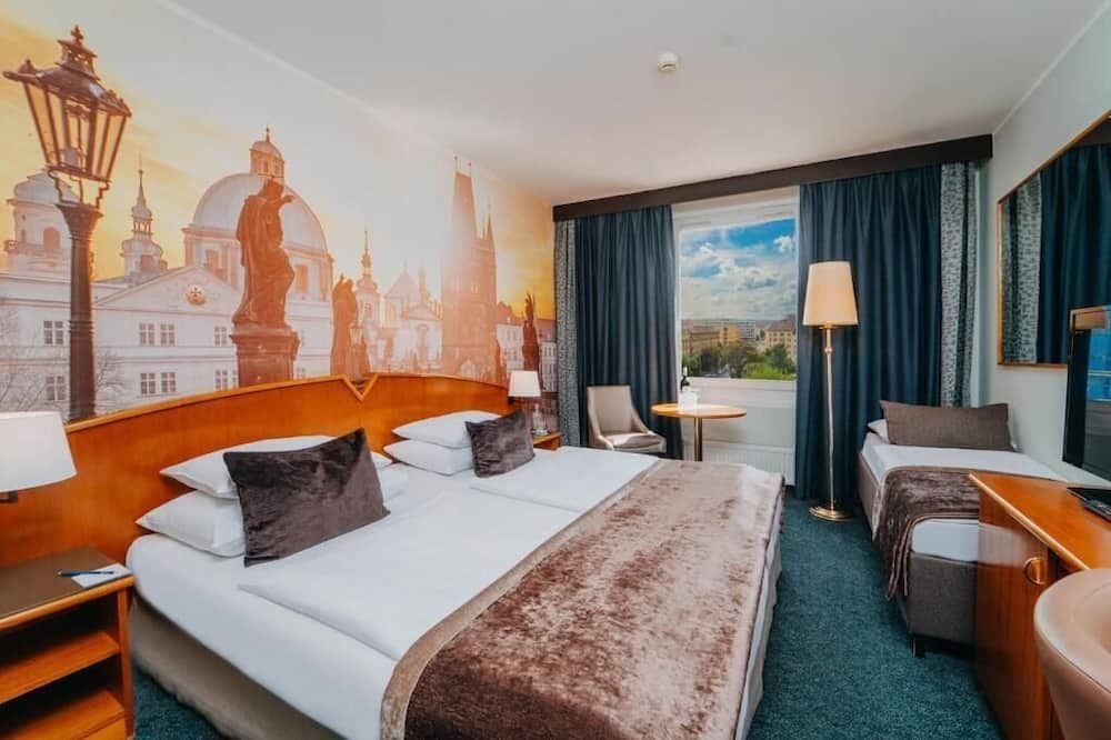 Plaza Prague Hotel - פראג - חדר שינה