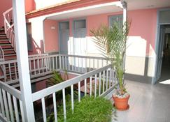 Apartamentos San Sebastián - San Sebastián de la Gomera - Balcony