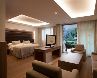 Hotel Colón Rambla - Santa Cruz de Tenerife - Bedroom
