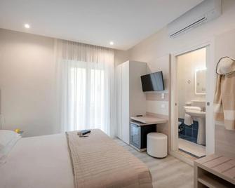 Hotel Miramare - Caorle - Bedroom