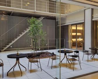 Richmond Hotel Tokyo Shiba - Tokyo - Patio