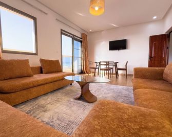 Oasis, Seaside - Dakar - Sala