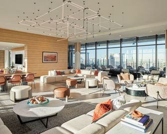 Global Luxury Suites at Downtown Phoenix - Phoenix