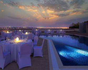 Millennium Central Downtown - Dubai - Pool