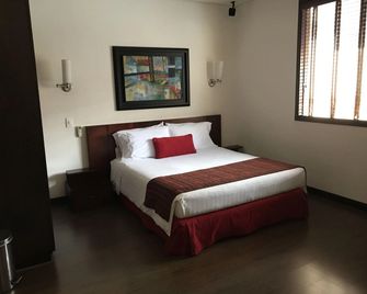 Hotel Casa Farallones - Cali