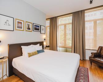 Boutique Hotel Maison Emile - Antwerp - Bedroom