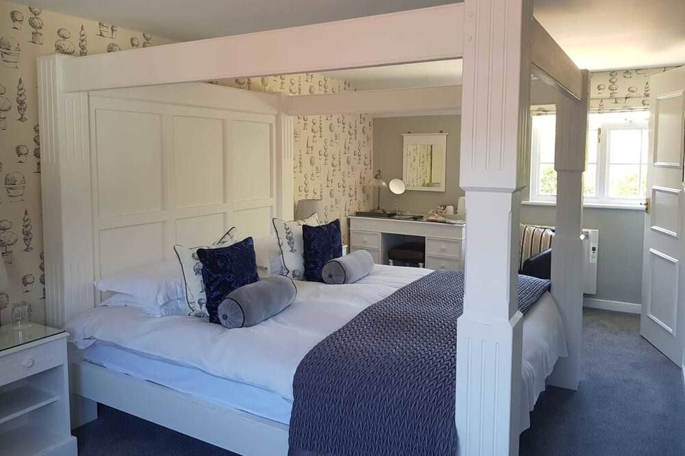 Random Hall Hotel - Horsham - Slaapkamer