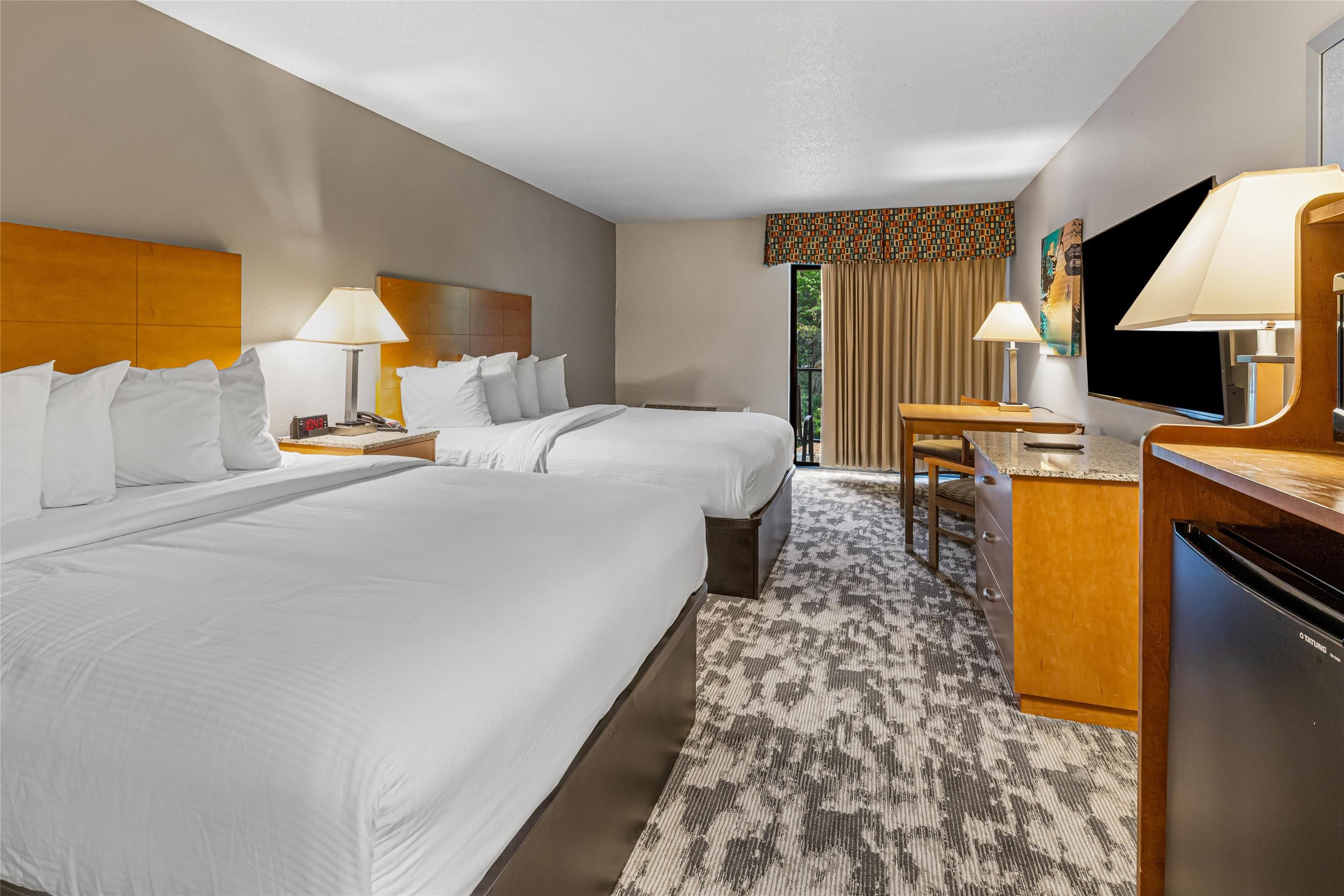 Best Western Ambassador Inn & Suites - ווינסקונסין דלז - חדר שינה