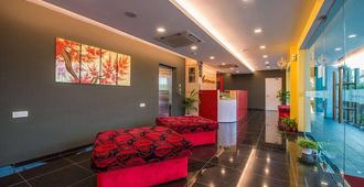 Riverfront Sentral Boutique Hotel - Malacca - Hành lang