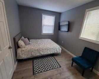 Spacious Retreat - Carbondale - Habitación