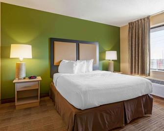 Extended Stay America Suites - Madison - Old Sauk Rd - Madison - Bedroom