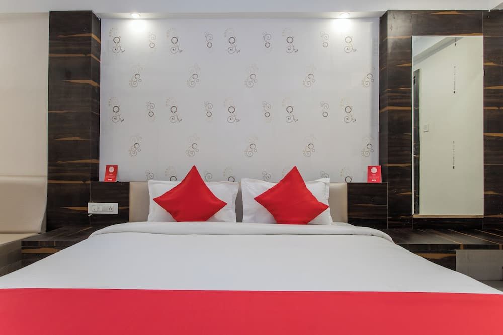 هوتل جالاكسي - اندور - غرفة نوم