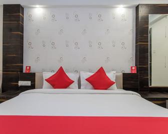 Hotel Galaxy - אינדור - חדר שינה
