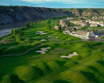 Paradise Canyon Golf Resort - Signature Condo 380 - Lethbridge