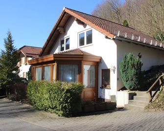Haus Hirtenbergblick - Herzberg am Harz - Building