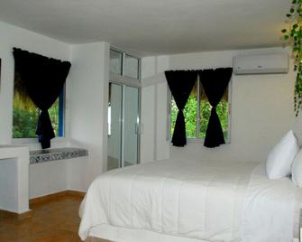 Hotel Playa Catalina - La Romana - Bedroom