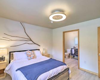 Unit 11 Mi to Alma Performing Arts Center! - Alma - Bedroom