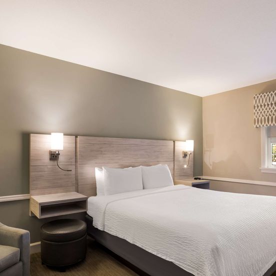 Bedroom view of Best Western Sea Island Inn