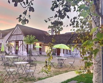 Logis Hôtel du Cygne - Bracieux