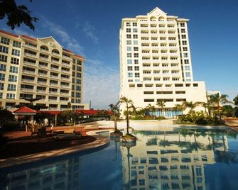 Sotogrande Hotel and Resort - Lapu-Lapu City