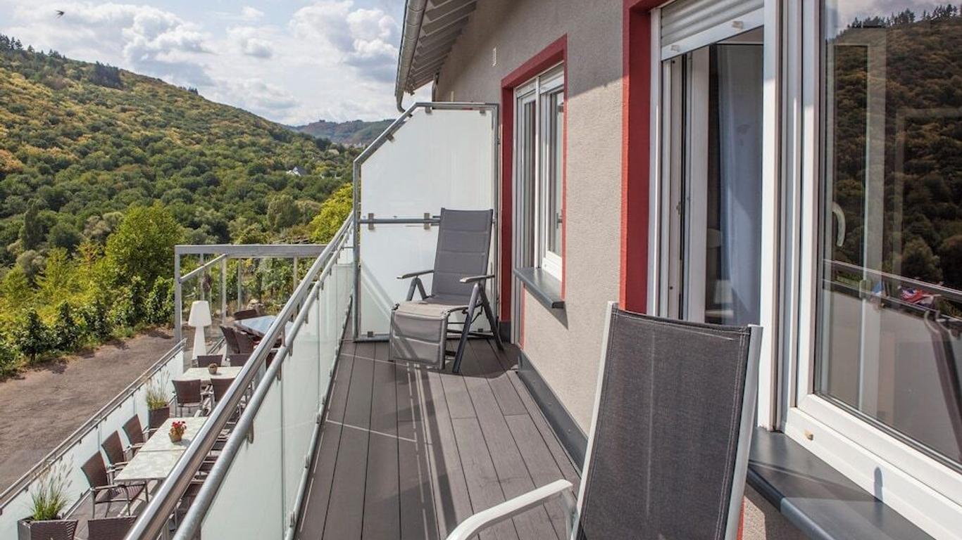 Hotel-Restaurant-Weingut Kapellenhof