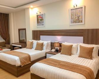 Hana Dalat Hotel - Dalat - Bedroom