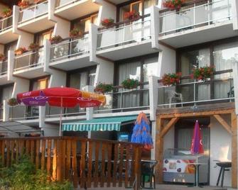 Hotel Le Galaxie - Villard-de-Lans - Building