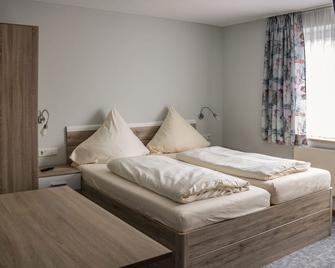 Pension Torkel-Stube - Ingolstadt - Habitación