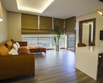 Maxuite Hotel in Home - Akçay