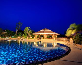 Chawalun Resort - Nakhon Pathom - Pool