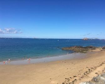 The Bakery - Beauficel - Playa