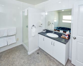 Livingston Motel - Whakatane - Bathroom
