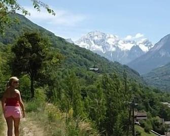 Luxury Studio With Easy Access To The 3 Valleys In A Beautiful Spa Town. - Brides-les-Bains