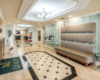 Quality Inn Alexander City - Alexander City - Salónek