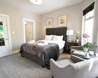 Cheerful Suite w/ Garden, Steps from Dolores Park - سان فرانسسكو - غرفة نوم