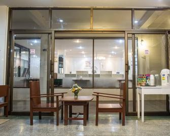 Chiangrai Clock Tower Hostel - Chiang Rai - Lobby