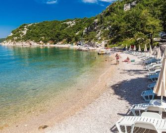 Holiday Resort Kacjak - Dramalj - Praia