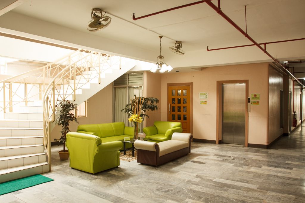 Gv Hotel - Davao - דבאו - לובי