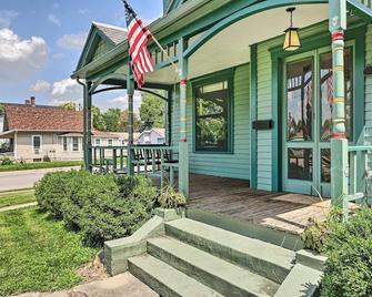 New Grand Historic Home - 4 Mi To Wec! - 威爾明頓 - 建築