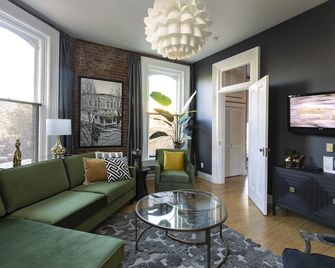 3rd Street Flats - McMinnville - Living room