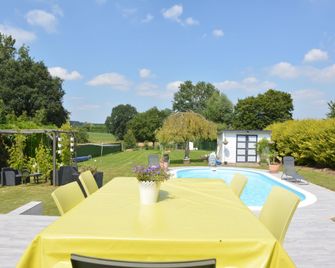 Villa With Private Pool In Blaregnies - Quaregnon - Piscina